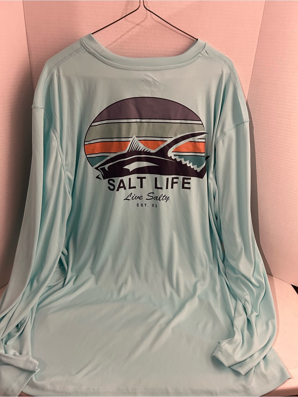 Salt Life Men’s XXL Long sleeve T-Shirt light green. NWOT